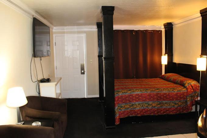 Blisspoint Inn Fka Motel 6T7 Indianapolis Eksteriør bilde
