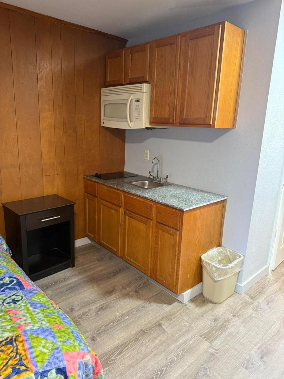 Blisspoint Inn Fka Motel 6T7 Indianapolis Eksteriør bilde