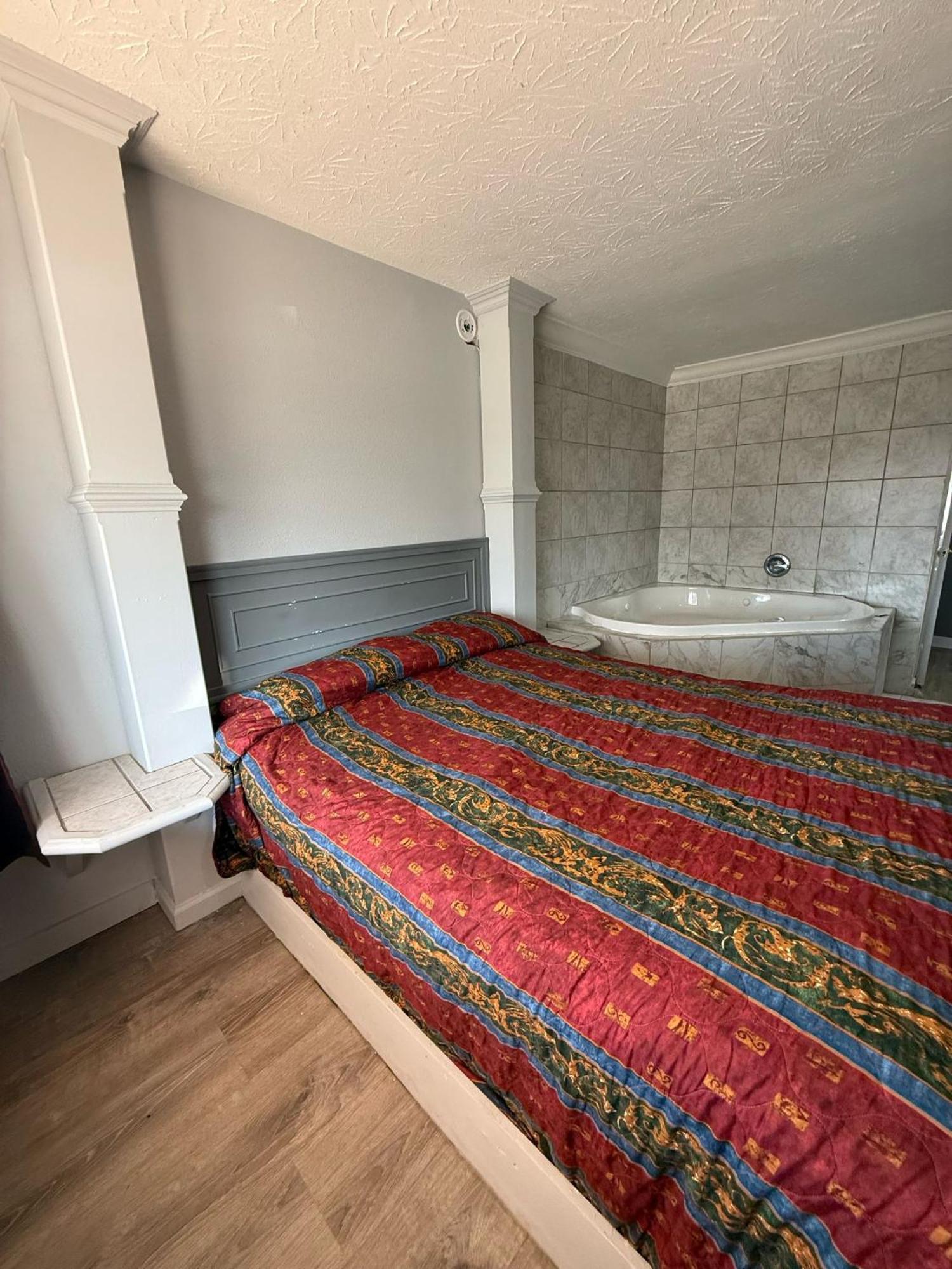 Blisspoint Inn Fka Motel 6T7 Indianapolis Eksteriør bilde