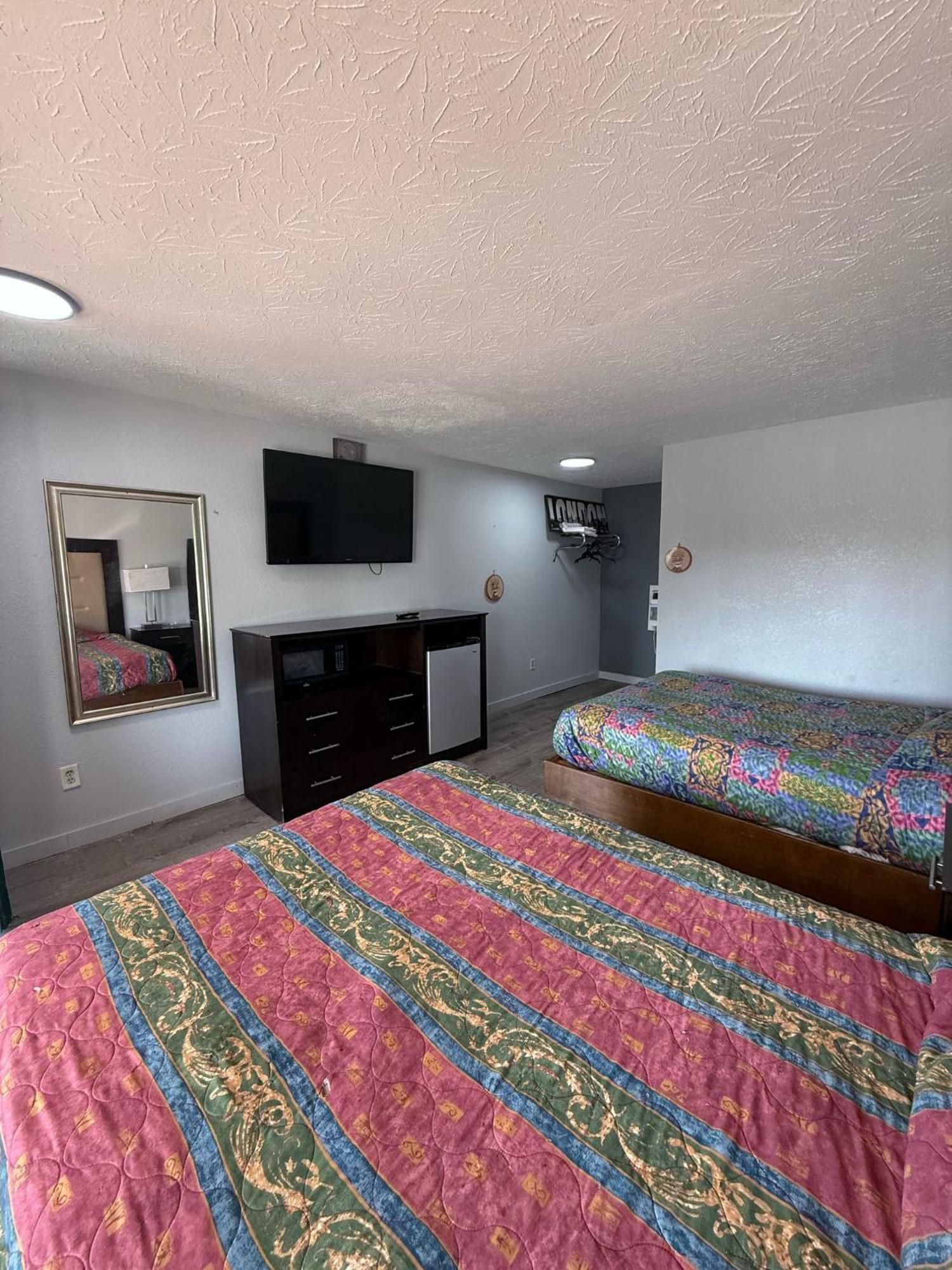 Blisspoint Inn Fka Motel 6T7 Indianapolis Eksteriør bilde